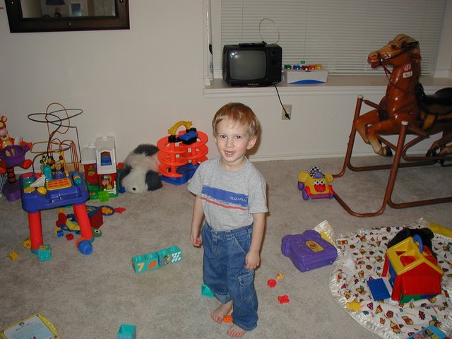  2002-01-04-Chance-bedroom-3.JPG